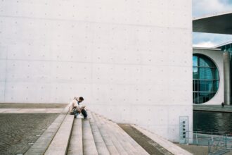 Photo dopamine tolerance trap