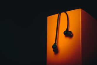 Photo productivity headphones