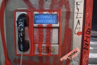 Photo phone lockbox