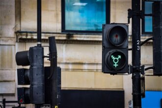 Photo change identity