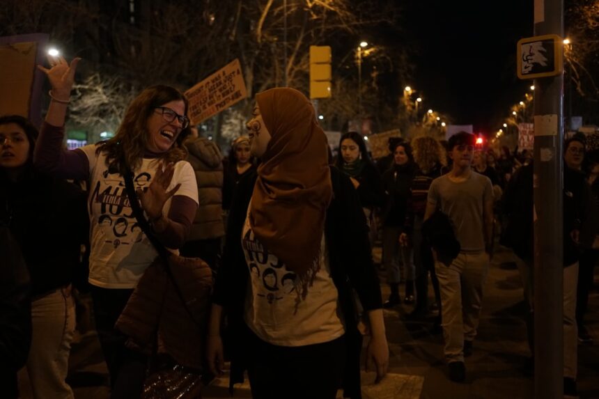 Photo performance society