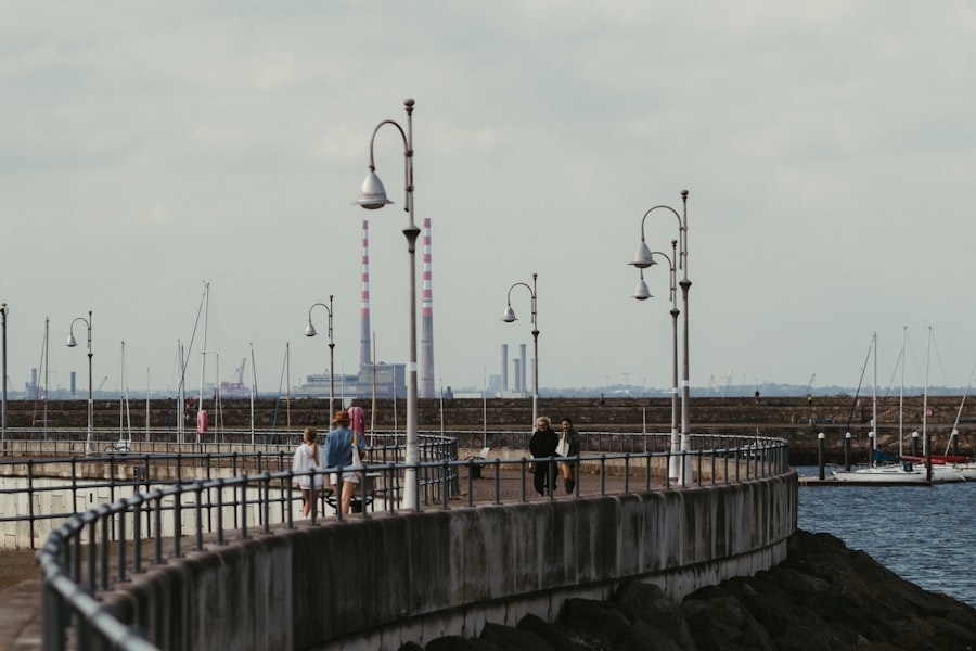 Photo seawall height standards