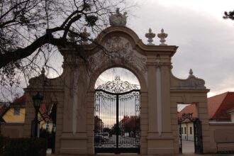 Photo quality gates