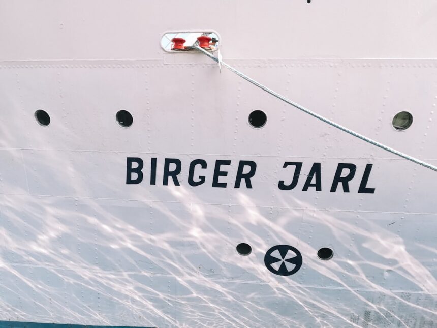 Photo Shipping triggers