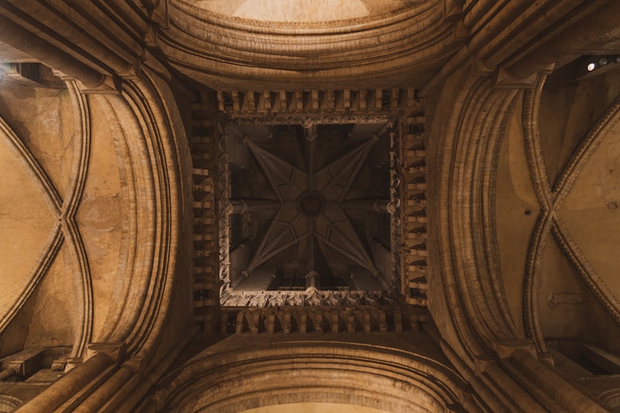 Photo income ceiling