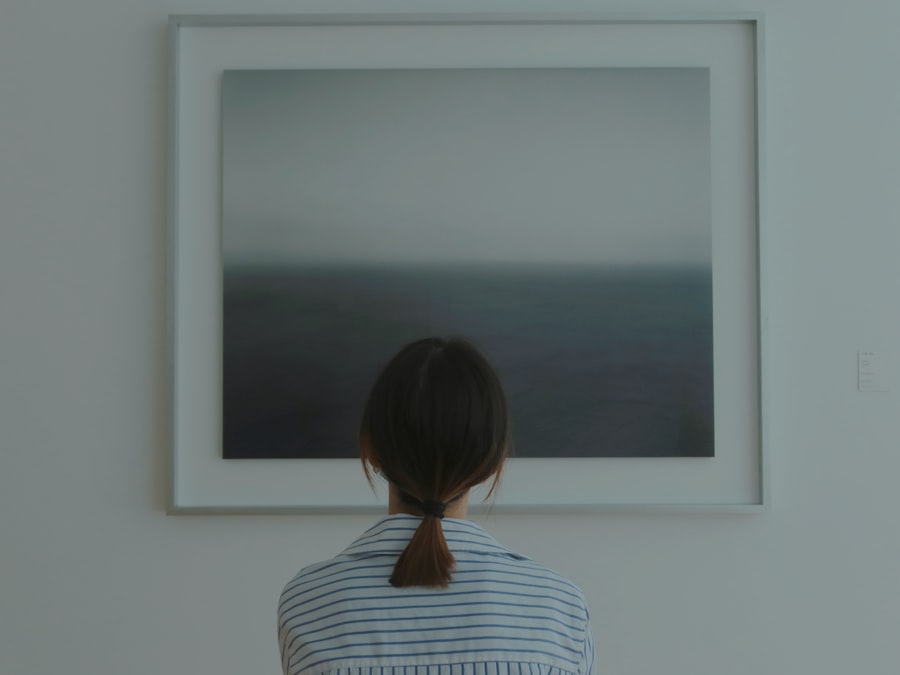 Photo therapy, narcissists