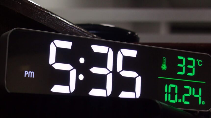 Photo measure sleep latency