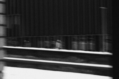 Photo behavioral activation