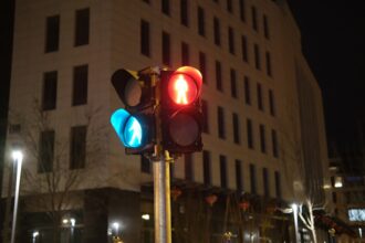 Photo executive control signals