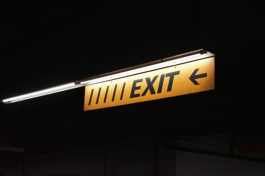 Photo exit survival loop