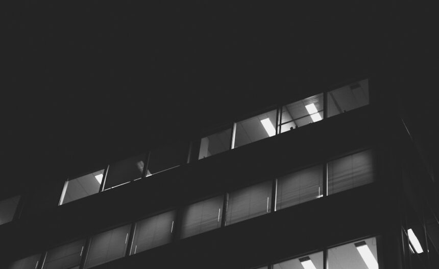 Photo momentum metrics