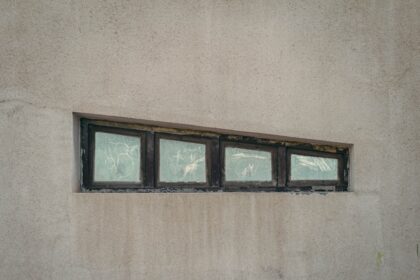 Photo scarcity windows