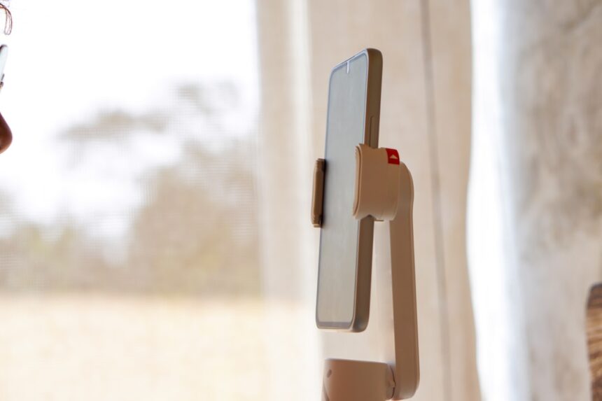 Photo bedroom safety lever