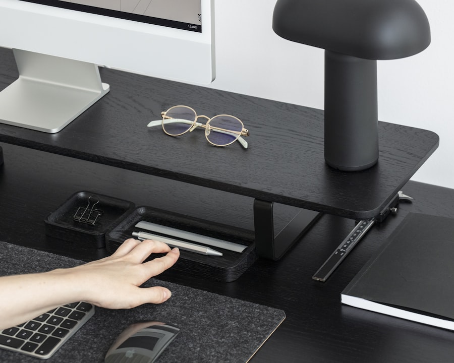 Photo desk organization