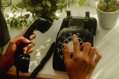 Photo phone transitions